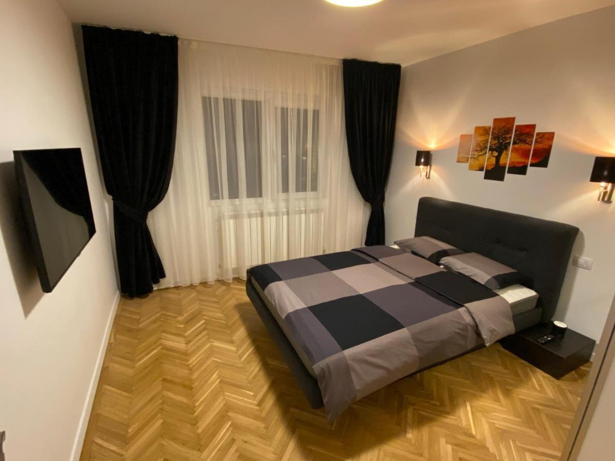 Center Loft Apartman Bodzavásár Kültér fotó