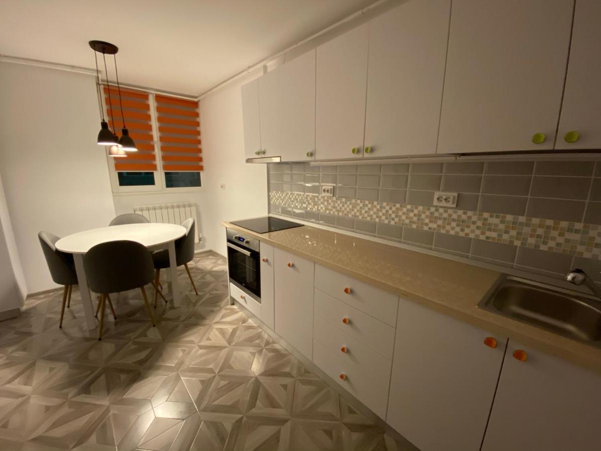 Center Loft Apartman Bodzavásár Kültér fotó